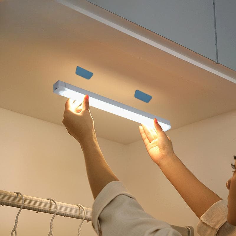 Bezprzewodowa lampka nocna LED z czujnikiem ruchu Lampka nocna do szafy do kuchni Sypialnia Detektor Lekka szafka Klatka schodowa Podświetlenie