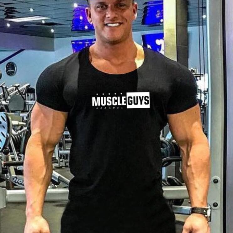 Muscleguys letni męski trening mięśni oddychający krótki rękaw Fitness koszulka sportowa lekka bawełniana siłownia podkoszulek do kulturystyki