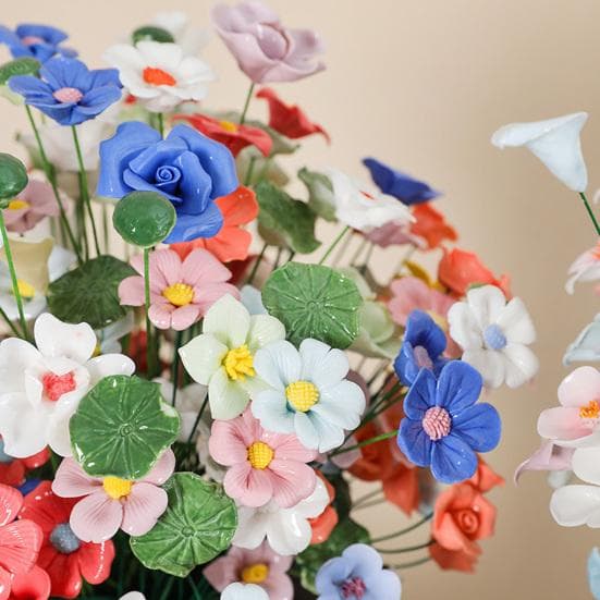 Ręcznie robiony ceramiczny kwiat symulacyjny Realistyczny sztuczny kolorowy kwiat ozdobny Sztuczny kwiat z łodygą Dekoracja wazonu DIY