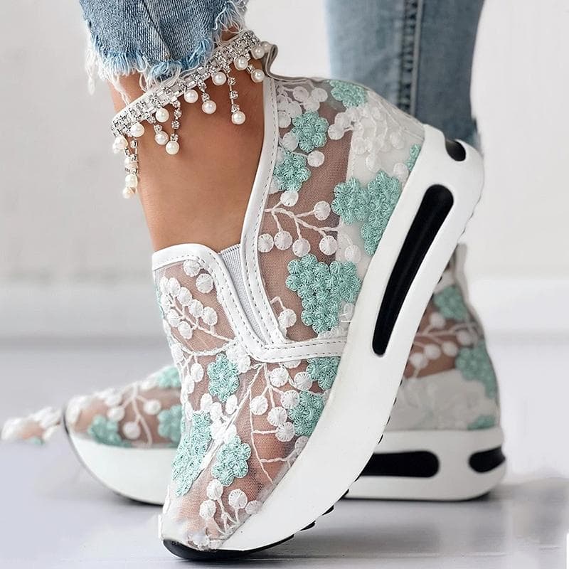 Buty na koturnie damskie trampki kwiatowy haft siatkowe trampki dla kobiet wsuwane wygodne buty na obcasie kobieta cm różowy