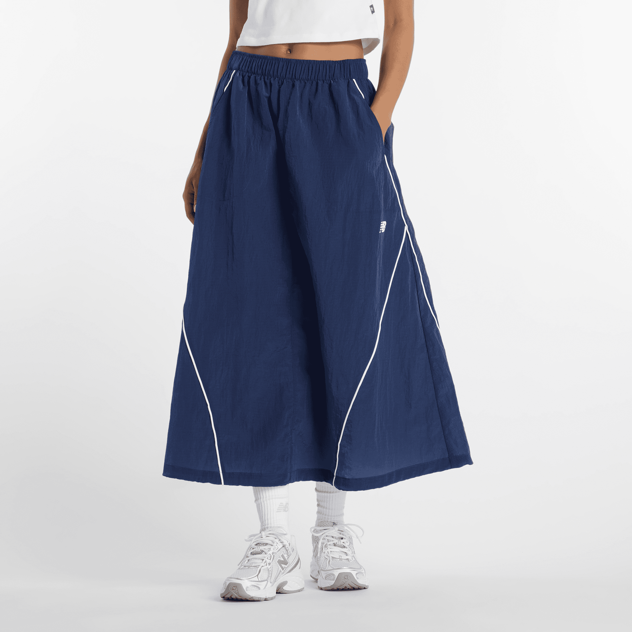 Spódnica damska New Balance WB61D2OPNNY – granatowa