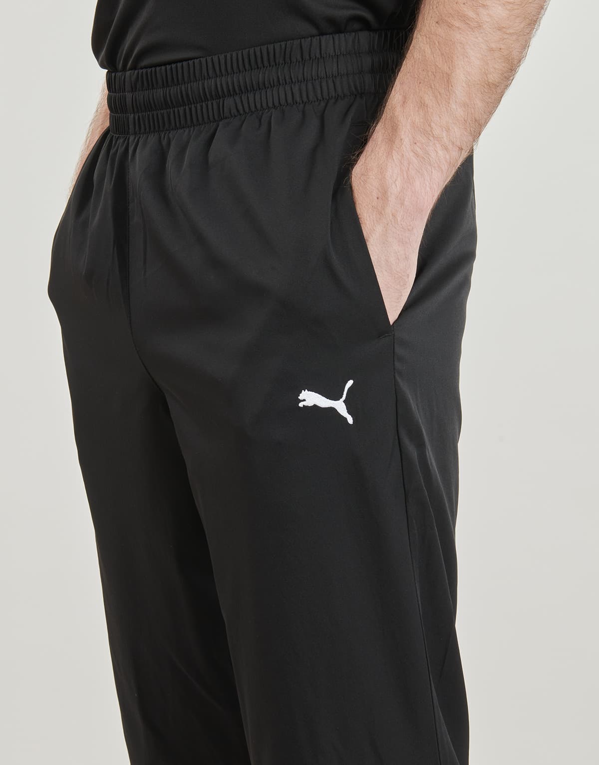 Spodnie treningowe Puma  ESS WOVEN PANTS