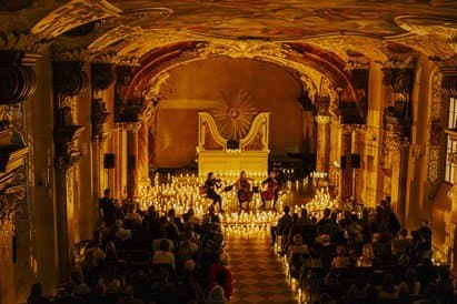 Koncert przy świecach w Gdańsku– 60 minut muzycznych emocji - Sektor A
