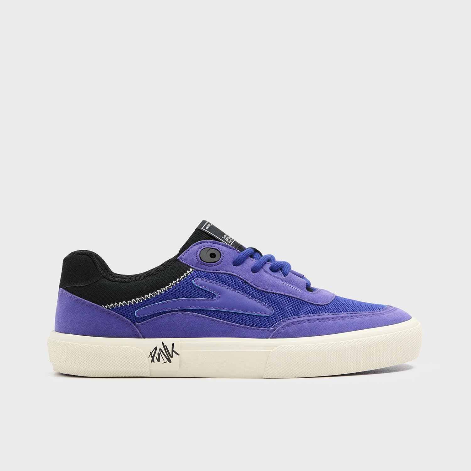 Cropp - Fioletowe sneakersy z efektem sprania - fioletowy