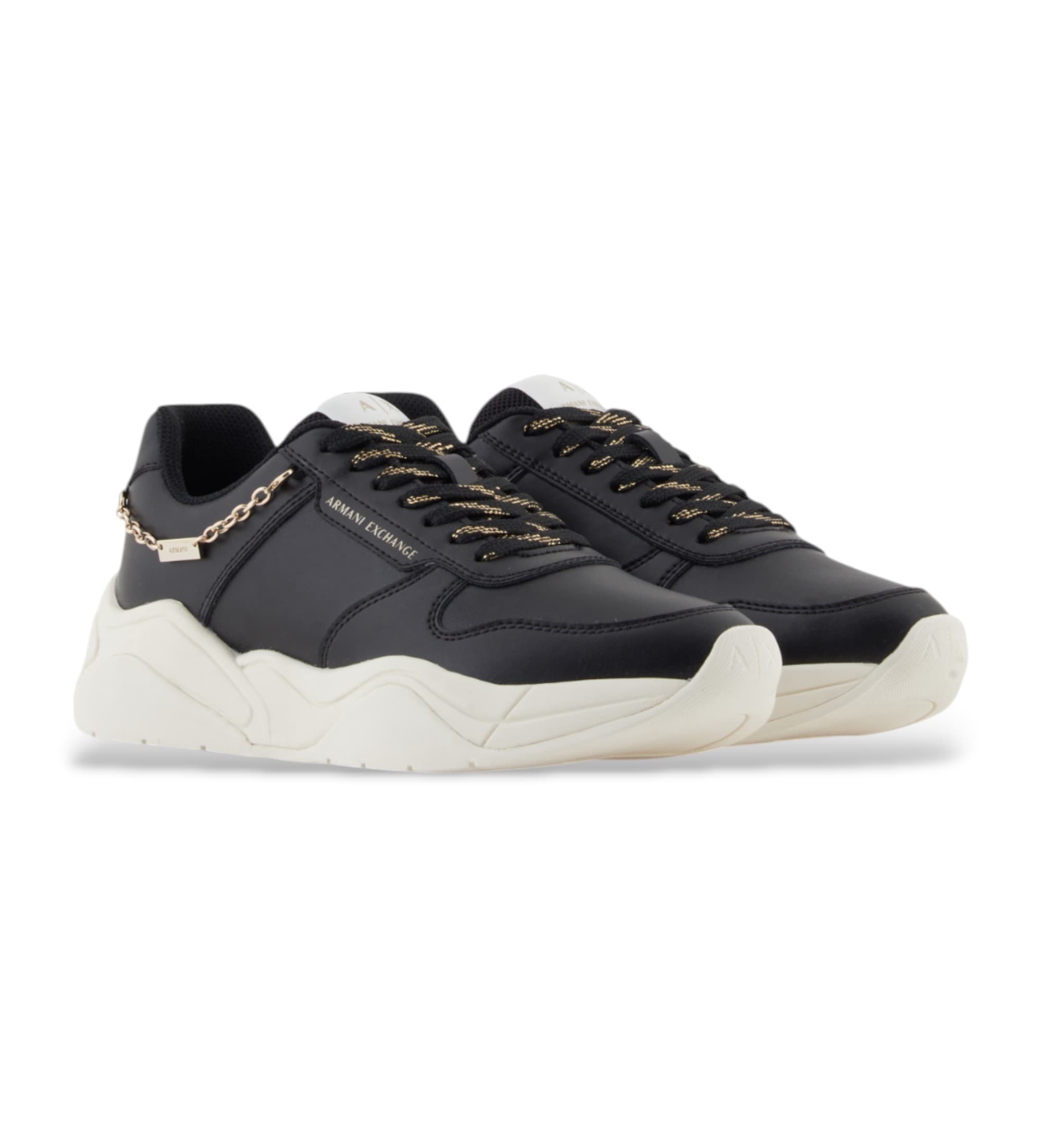 A|X Armani Exchange dla kobiet. XW001617AF17443MC005 Skórzane trampki Equip czarne (35.5), Skóra, Czarny, Mapa, Smycze, Zwykł