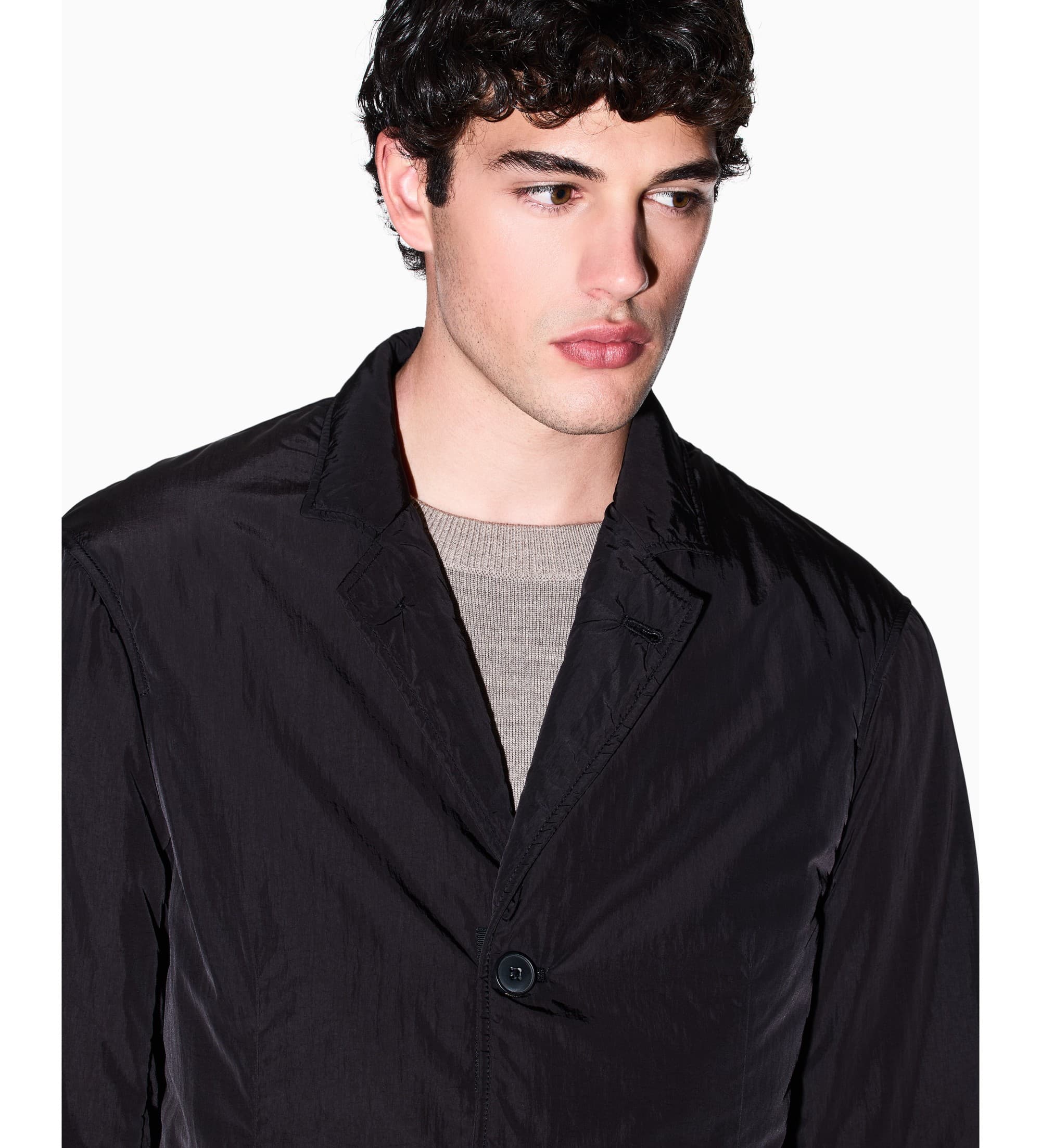 A|X Armani Exchange dla m??czyzn. XM002193AF20504UC001 Marynarka Lisa czarna (46), Czarny, Zwykły, Poliamid